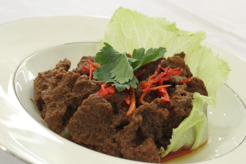 Jeruton Hotel Kampong Jerudong Екстериор снимка